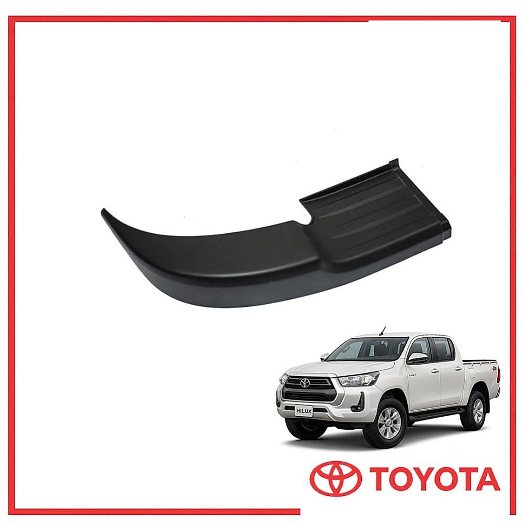 جلدة صدام خلفي يسار هايلكس دبل 2016 اصلي